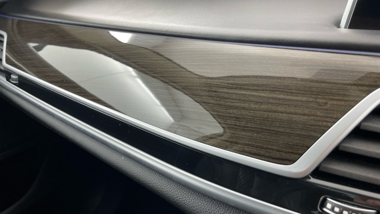 BMW 7 Series 740e Exclusive 4dr Auto Saloon